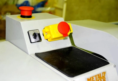 Токарный настольный станок Metalmaster MML 2550 V