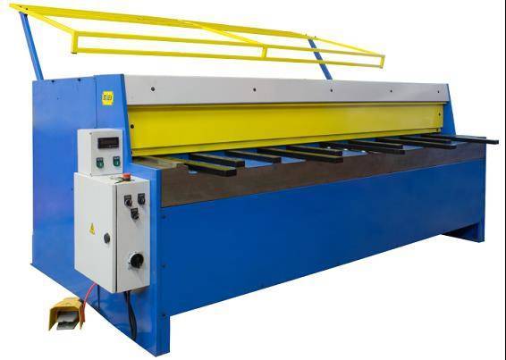 Гильотина электромеханическая Stalex Q11-4x2550NC