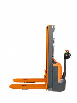 Штабелер самоходный GROST Helper 12/30M