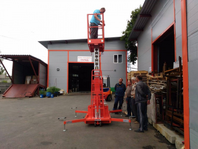 Телескопический двухмачтовый подъемник с аккумулятором GROST Double 0.2-12 (DC/АС)